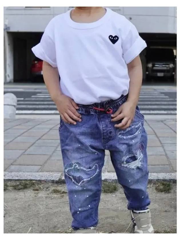 Comme des Garcons Kids White Black Wappen T Shirt WP2142K041 - COMME DES GARCONS - BALAAN 7