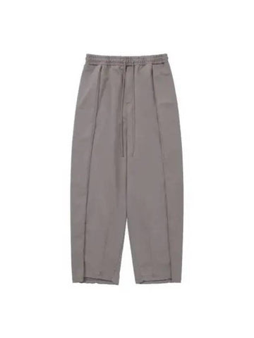 One tuck washed sweatpants dusty beige - AJOBYAJO - BALAAN 1