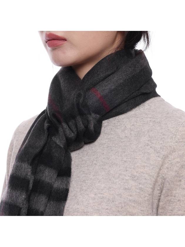 Check Cashmere Scarf Charcoal - BURBERRY - BALAAN 6