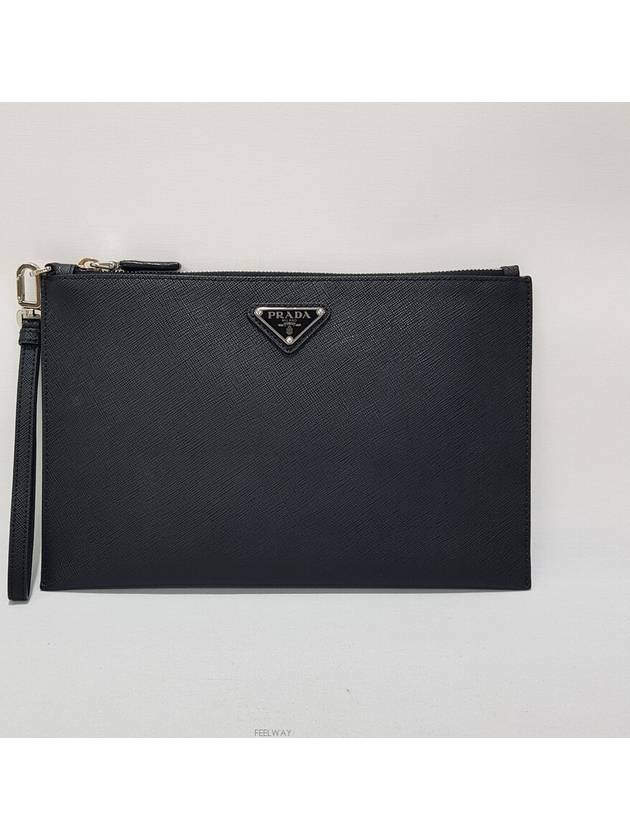 Saffiano triangle logo clutch bag - PRADA - BALAAN 2