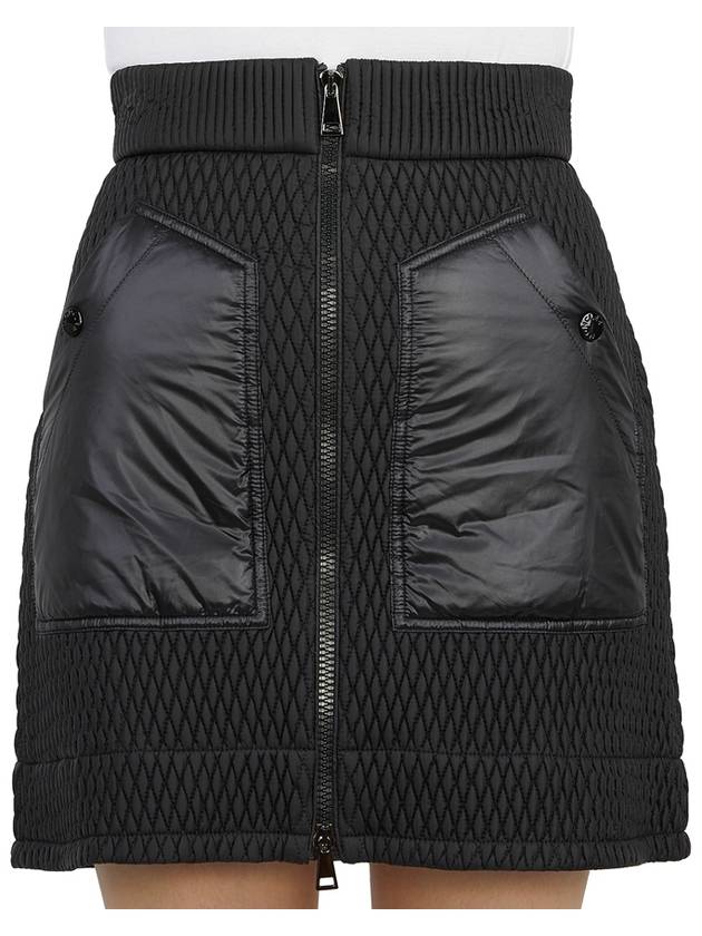 Women's Micro Diamond Quilted Zip-up Mini A-Line Skirt Black - MONCLER - BALAAN.