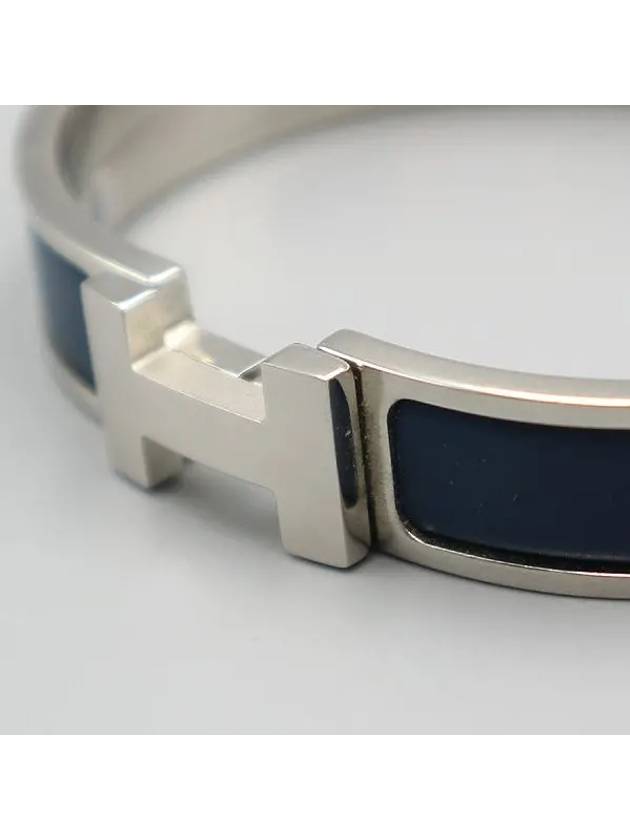 CLIC Click Ash GM Silver Matte Navy Bangle Bracelet - HERMES - BALAAN 4