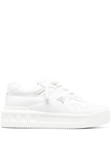 Valentino Garavani Sneakers White - VALENTINO - BALAAN 1