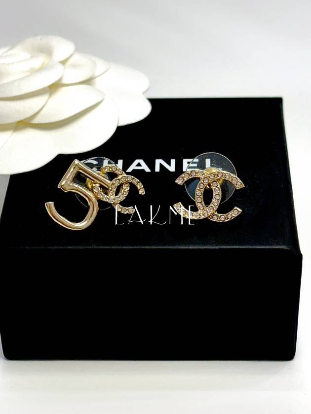 CC logo number 5 earrings - CHANEL - BALAAN 3