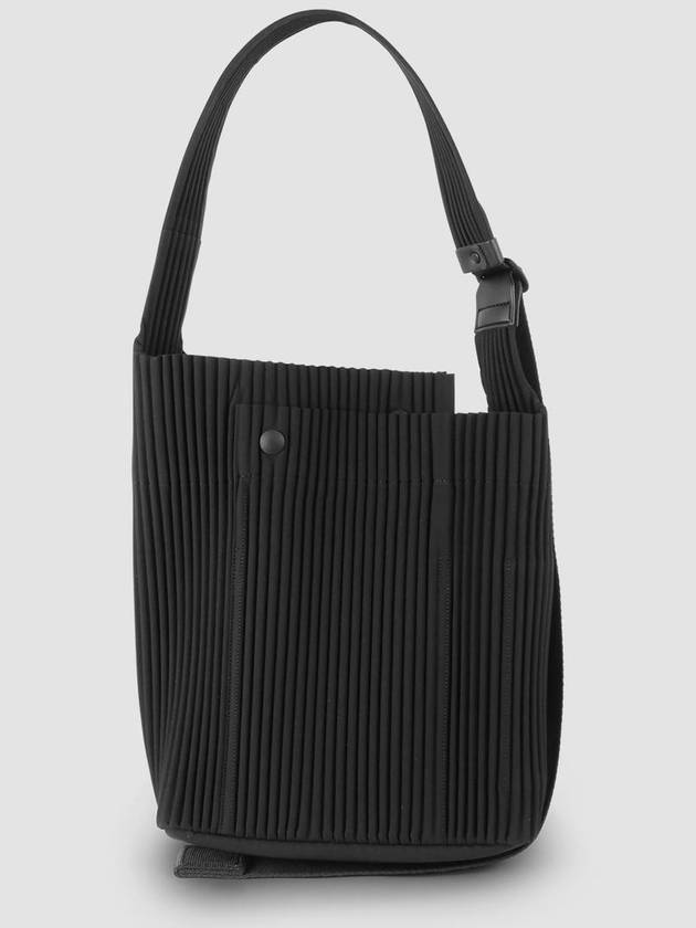 Utility Shoulder Bag Black - ISSEY MIYAKE - BALAAN 2