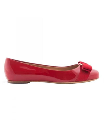 Varina Bellet Flats Red - SALVATORE FERRAGAMO - BALAAN.