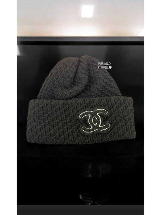 CC Logo Cashmere Beanie Hat Black Fall Winter Unisex - CHANEL - BALAAN 1