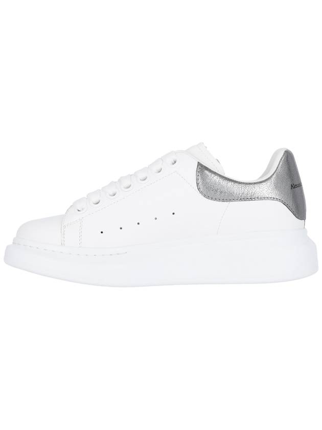 Oversized Low Top Sneakers Black White - ALEXANDER MCQUEEN - BALAAN 4