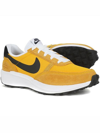 Waffle Nav Low Top Sneakers University Gold - NIKE - BALAAN 1