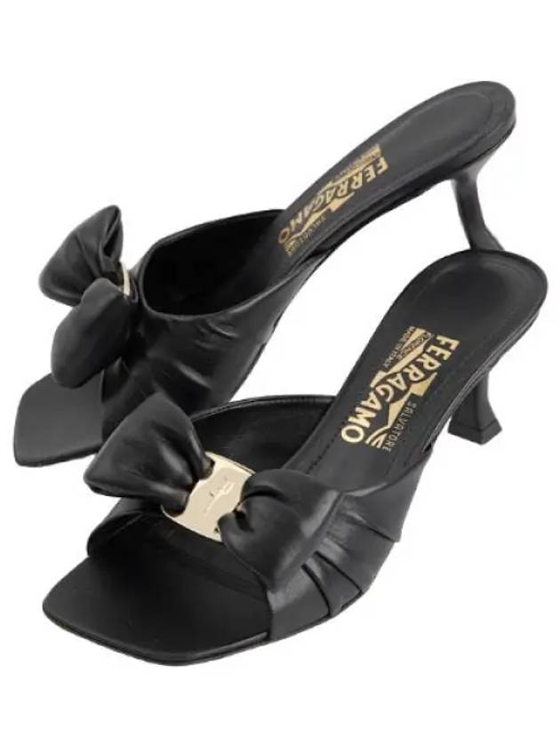 Ferragamo Vara Bow Heel Pumps Women Sandals - SALVATORE FERRAGAMO - BALAAN 1