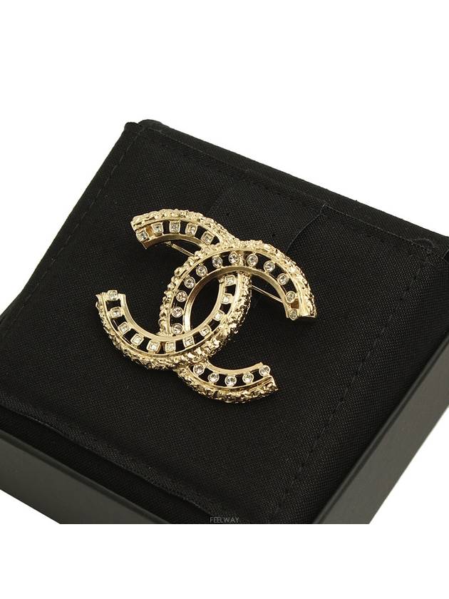 Women Brooches Pins - CHANEL - BALAAN 4