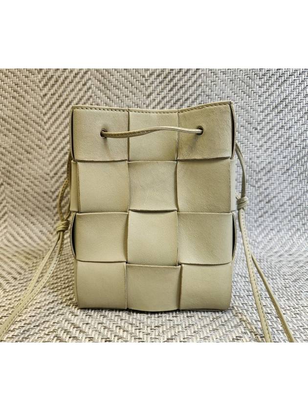 Intrecciato small bucket bag - BOTTEGA VENETA - BALAAN 4