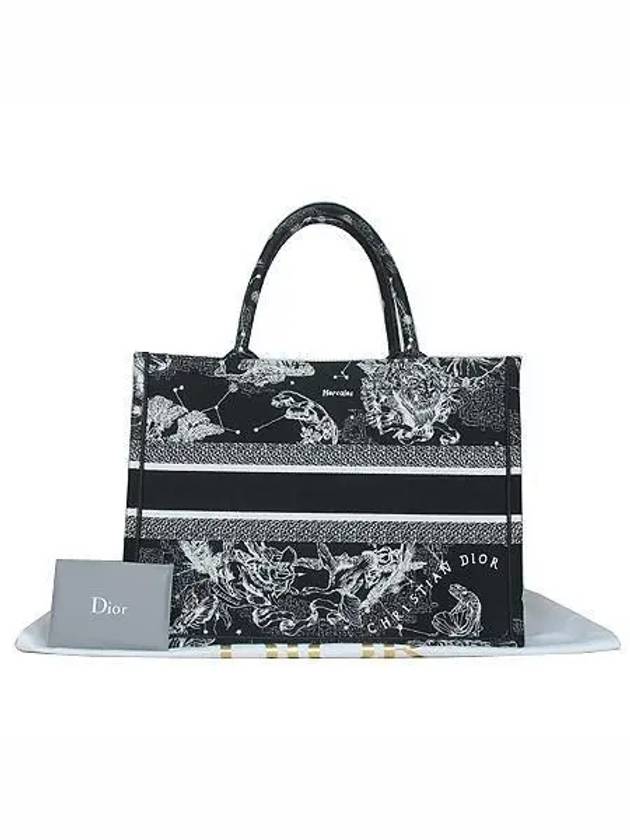 M1296ZRHZ M911 Black White Zodiac Embroidery Medium Book Tote Bag - DIOR - BALAAN 3