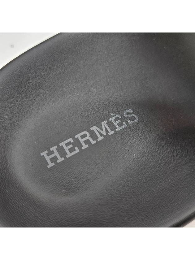 Chypre Calfskin Sandals Black - HERMES - BALAAN 10