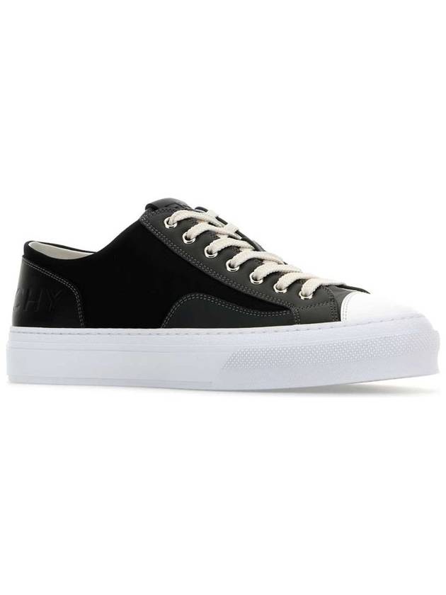 City Debossed Logo Low Top Sneakers Black - GIVENCHY - BALAAN 3