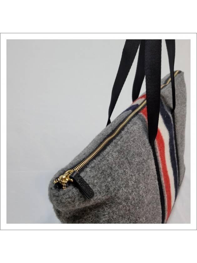 Men's Three Stripes Wool Tote Bag Grey - THOM BROWNE - BALAAN 8