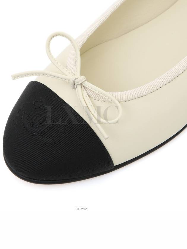 Classic ballerina ballet flat shoes white two tone G02819 Cambon - CHANEL - BALAAN 8