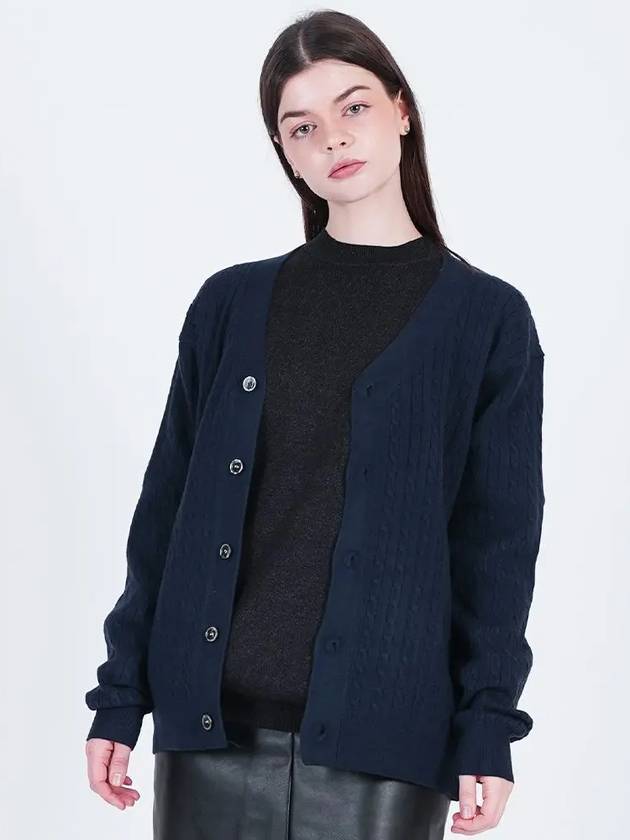 Silket Cable Y neck Cardigan Navy - CHANCE'S NOI - BALAAN 3