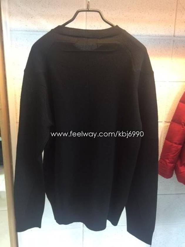 Men's sleeve pattern knit top 7502 502 001 - GIVENCHY - BALAAN 5