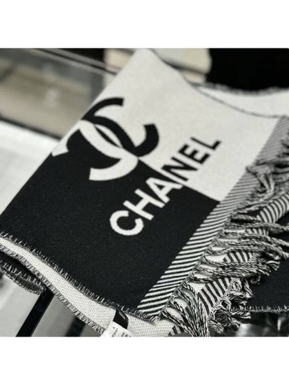 CC logo two tone double sided muffler scarf women men unisex black - CHANEL - BALAAN 2