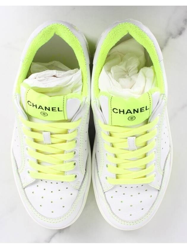 Back logo yellow sneakers 36 5 235 - CHANEL - BALAAN 9