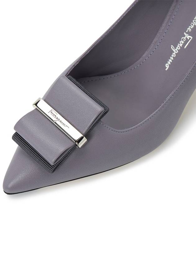 Exclusive special price limited to 30 units Ferragamo WINNIE 70 7CM EMATITITE 0754496 Women s pumps foot width C - SALVATORE FERRAGAMO - BALAAN 7