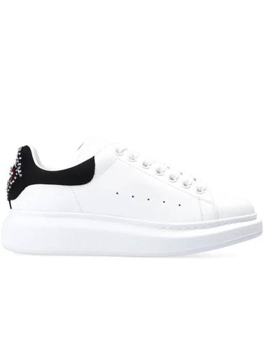 Oversized Black Tab Low Top Sneakers White - ALEXANDER MCQUEEN - BALAAN 1