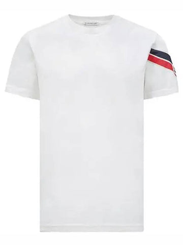 Logo patch shoulder detail round short sleeve t shirt Ivory men s 8C00029 89AKK 032 - MONCLER - BALAAN 1