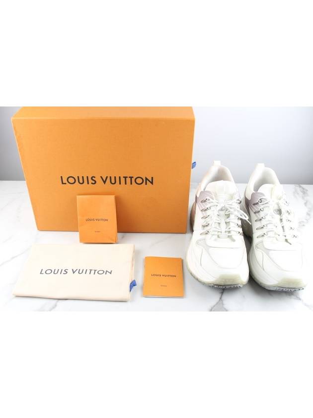 runway pulse - LOUIS VUITTON - BALAAN 2