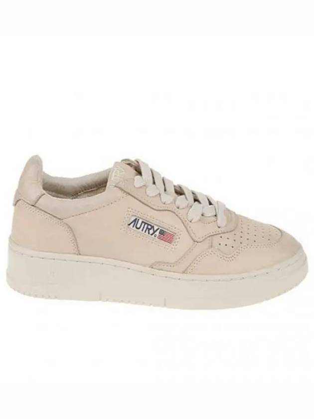 Medalist Low Top Sneakers White - AUTRY - BALAAN 2