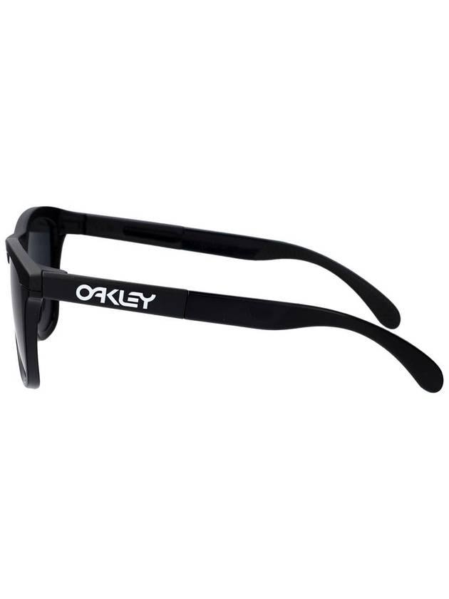 Oakley Sunglasses - OAKLEY - BALAAN 3