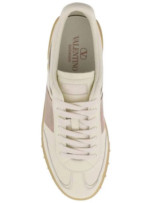 Women s Upvillage Low Top Sneakers 4W0S0IL9 FQD YCC - VALENTINO - BALAAN 2