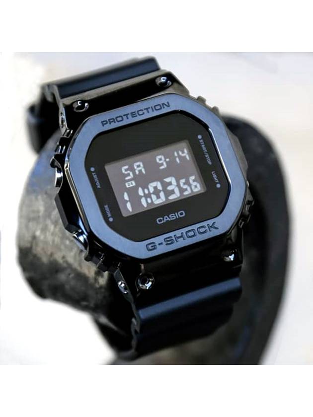 Casio Chrome Metal Digital Electronic Watch - G-SHOCK - BALAAN 1