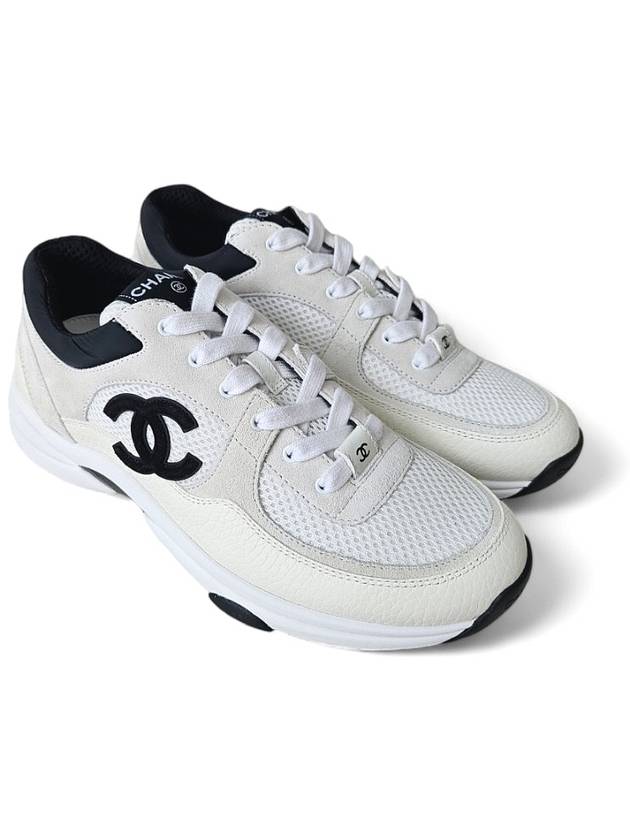 CC Logo Trainer Tennis Sneakers Women's White G38299 - CHANEL - BALAAN 1