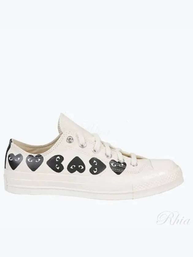 P1K126 2 Play Multi Heart Chuck Taylor Low Sneakers - COMME DES GARCONS - BALAAN 1