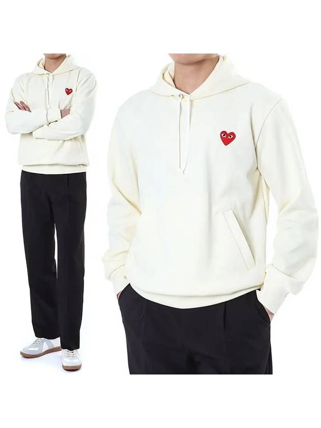 Play Red Wappen Hood P1 T174 3 Cream - COMME DES GARCONS - BALAAN 3