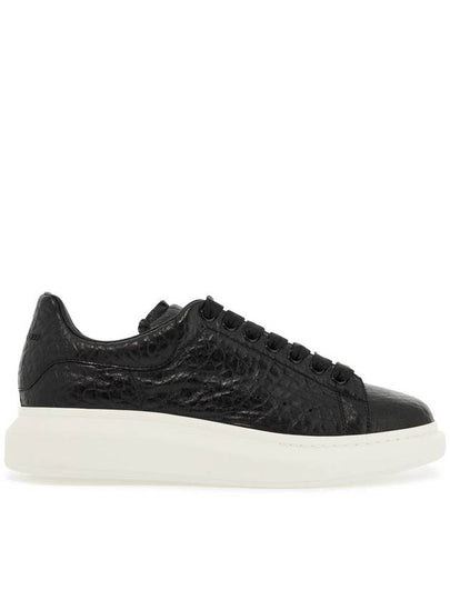 Oversized Lace-Up Low-Top Sneakers Black - ALEXANDER MCQUEEN - BALAAN 2