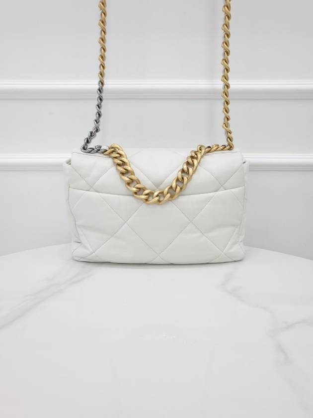 19Flap Bag White Large AS1161 - CHANEL - BALAAN 2