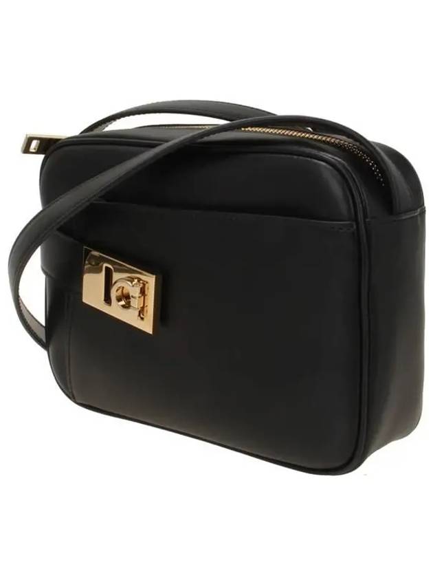 Calfskin Leather Camera Shoulder Bag Black - SALVATORE FERRAGAMO - BALAAN 3