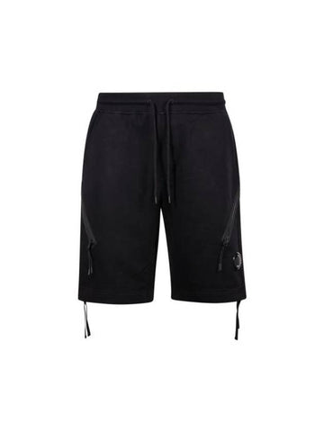 Diagonal Raised Fleece Zipped Pocket Shorts Black - CP COMPANY - BALAAN 1