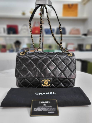 Classic Medium Vintage Shoulder Bag A92936 - CHANEL - BALAAN 1