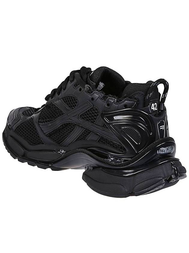 Runner Low Top Sneakers Black - BALENCIAGA - BALAAN 4