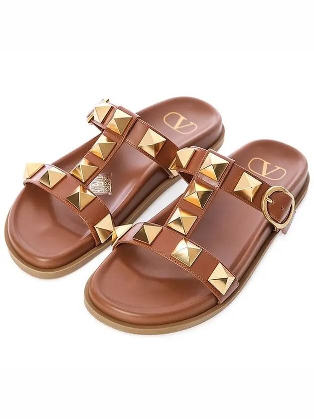 Roman Stud Sandals Brown - VALENTINO - BALAAN.