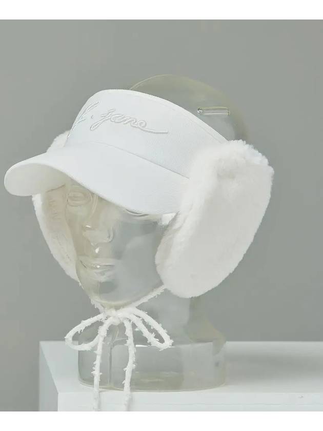 Golf Wear Two-Way Fur Earrings Sun Cap Ivory - J JANE - BALAAN 4