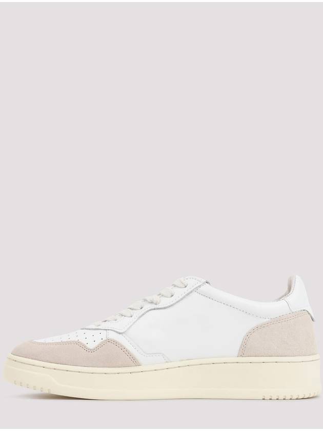 Medalist Suede Low Top Sneakers White - AUTRY - BALAAN 3