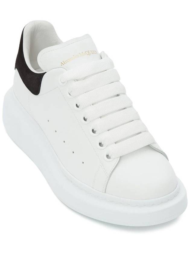 Oversized Low Top Sneakers White - ALEXANDER MCQUEEN - BALAAN 3