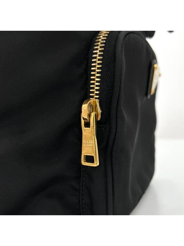 Triangle logo nylon bucket bag large 1BH097 - PRADA - BALAAN 5