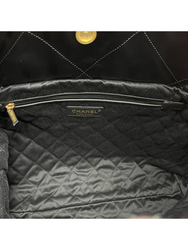 Medium Shoulder Bag Shiny Calfskin Gold Black - CHANEL - BALAAN 7