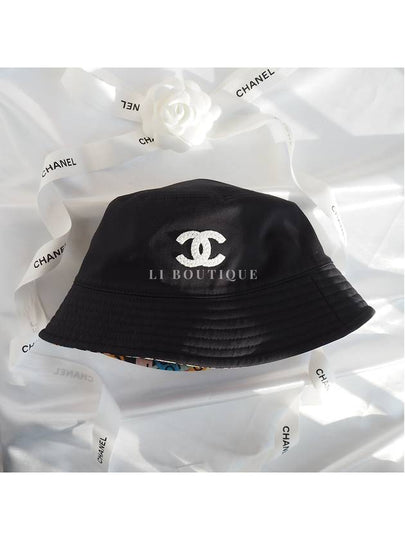 CC logo reversible bucket hat black - CHANEL - BALAAN 2