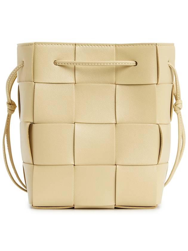 Intrecciato Cassette Small Bucket Bag Porridge - BOTTEGA VENETA - BALAAN 4